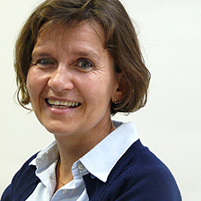 Dr. Iris Hering, Ärztin